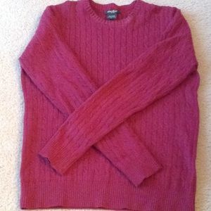⭐ 2/$15 Eddie Bauer sweater